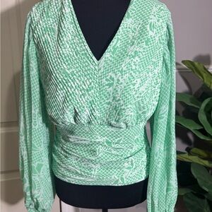 White House Black Market Mint Green Patterned Blouse